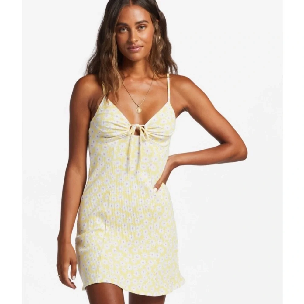 🔥🔥BILLABONG - SUNNY GARDEN RIB KNIT DRESS🔥🔥 - Picture 5 of 8